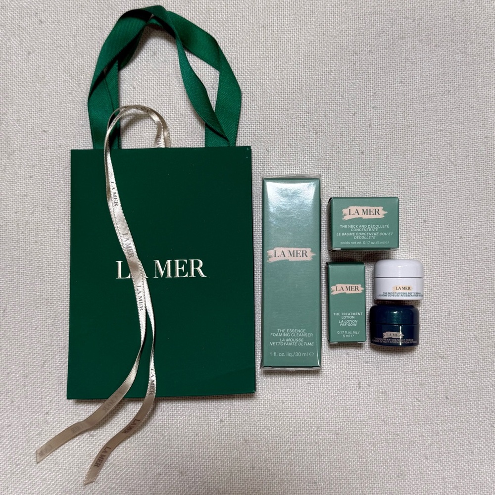 La Mer Skincare Set The Essence Foaming Cleanser Toner Moisturizer‎ Cream
